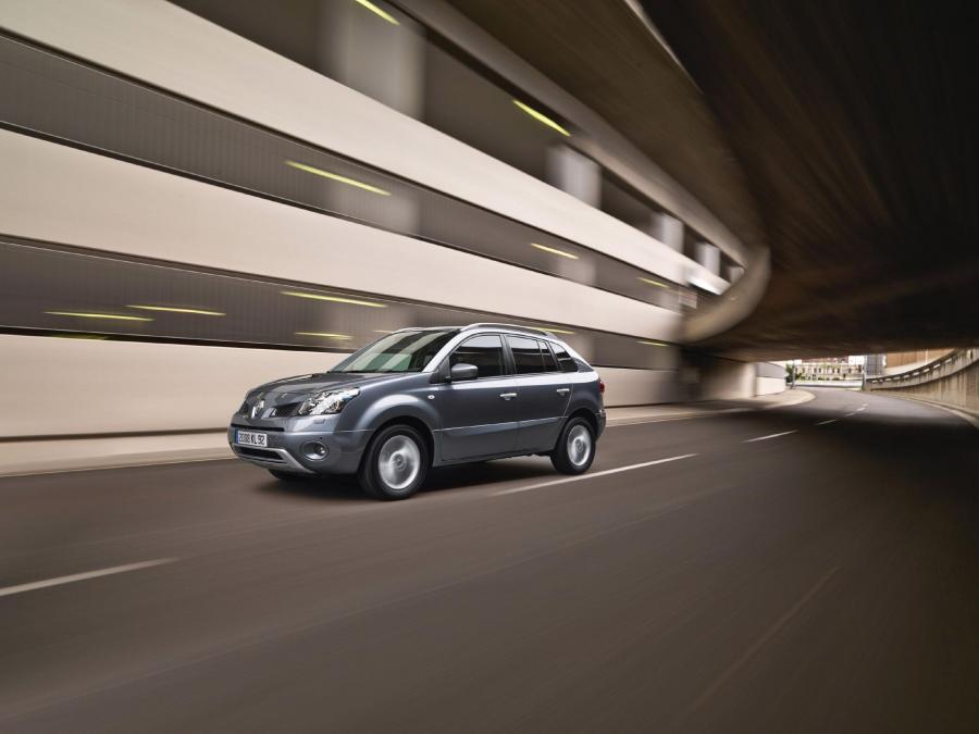  Renault Koleos 2008 года  (фото 70 из 188)
